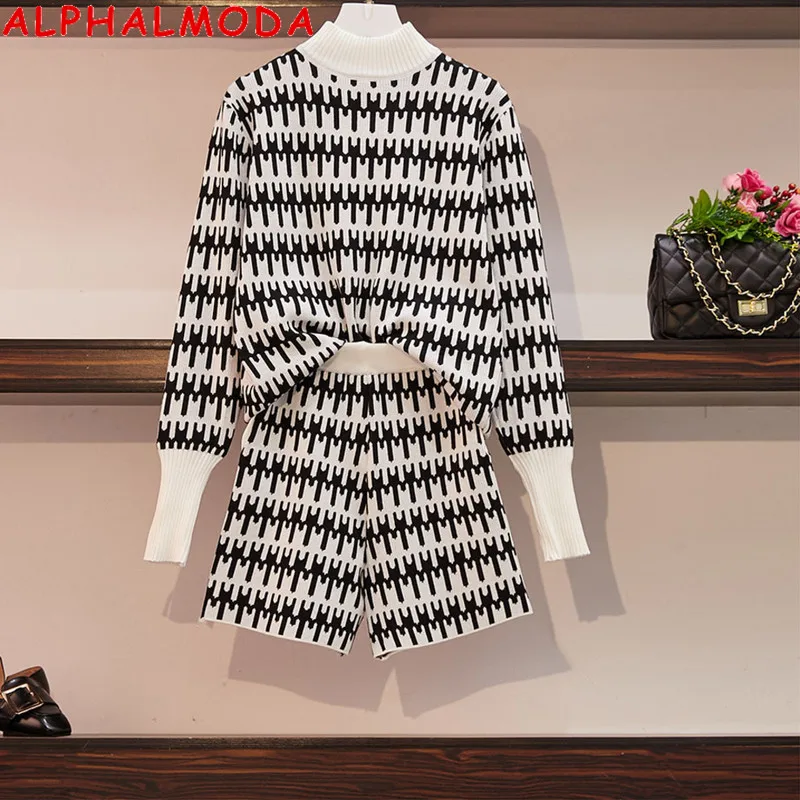 

ALPHALMODA 2020 Fall New Retro Plaids Sweater Shorts 2pcs Set Long-sleeved Pullover Jumper Wide Leg Shorts Women Casual Clothes