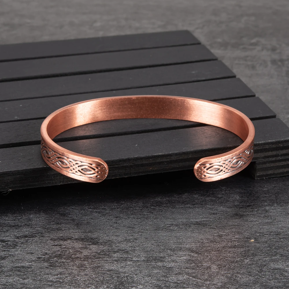 Bracciale in rame, bracciale con quarzo rosa, motivi geometrici - R... | su
