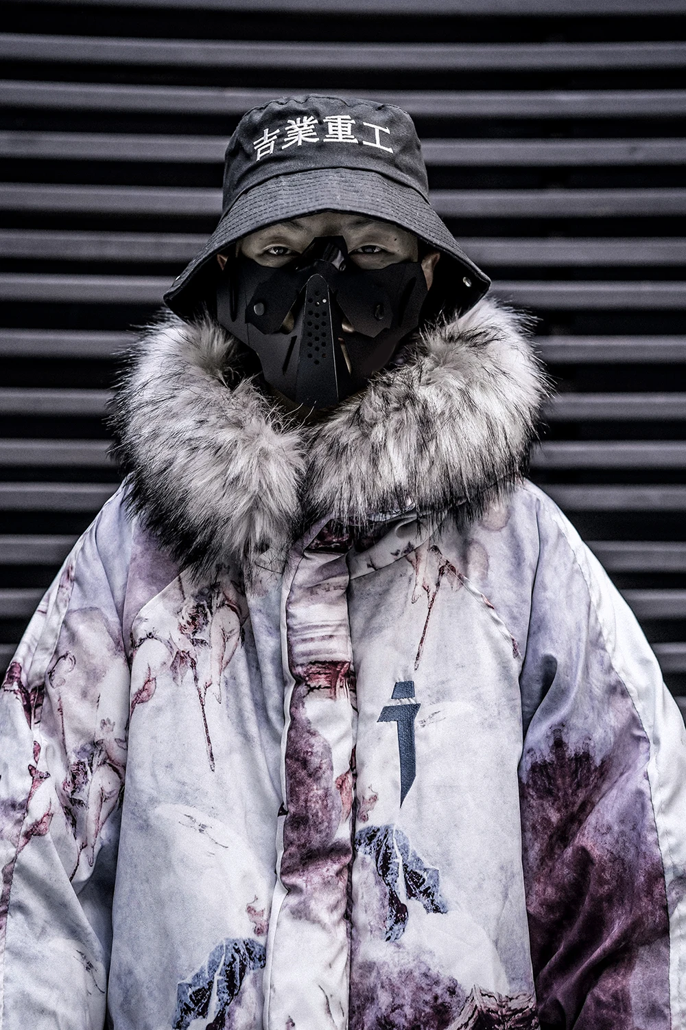 Tie-dye хлопчатобумажная одежда для мужчин и женщин с Горным бархатом плюс бархатное плотное зимнее пальто пара свободная хип-хоп норка мех хлопок
