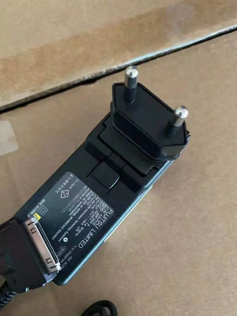 Wacomintiq 13 hd DTK-1300 DTK-1301電源アダプターac DC充電器