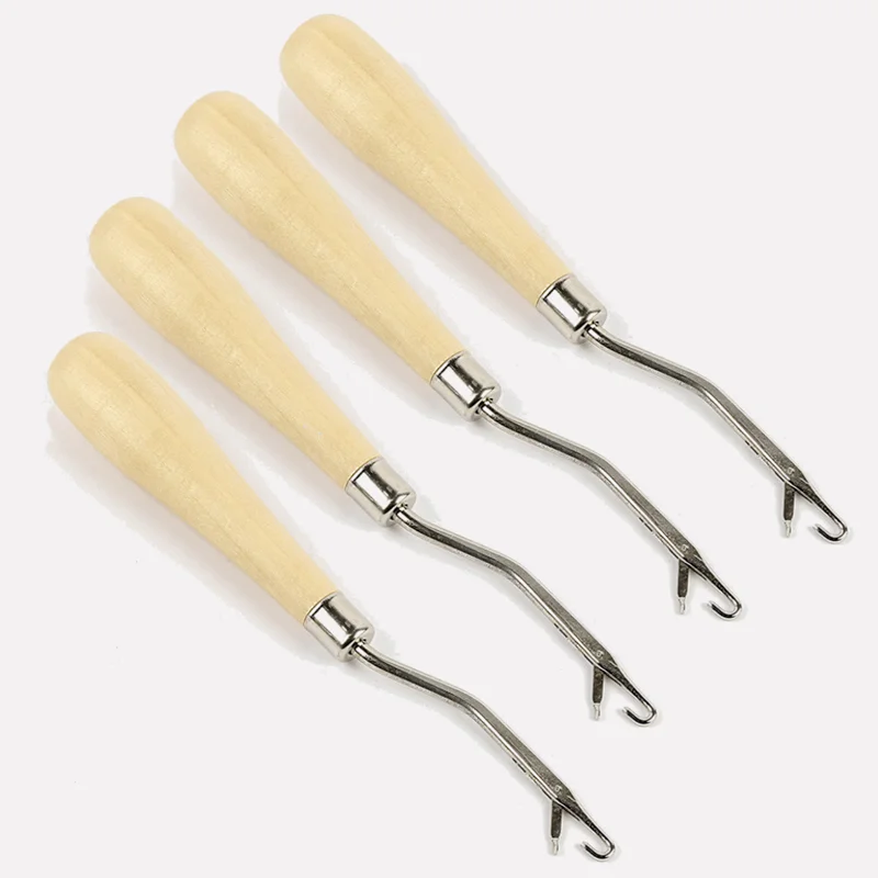 Description Picture 2 of itemHot sale 1Pc Latch Hook Rug Kits DIY Latch Crochet Hook Wooden Handle Needle Puller Tool for Canvas Mat Rug Craft Handmade Tools