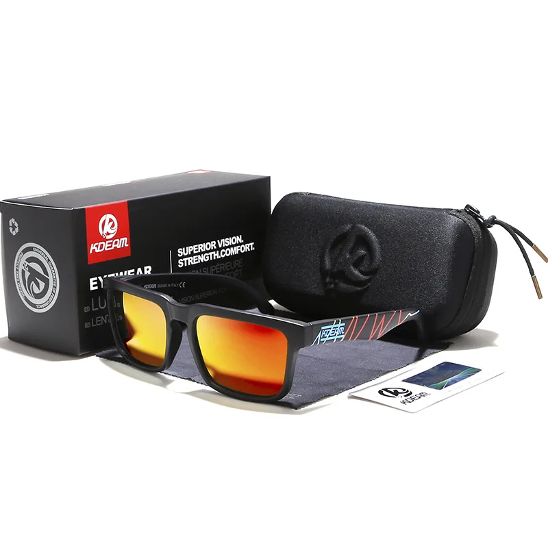 7618074899_619725360