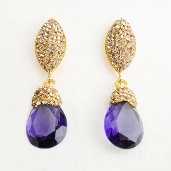 

Rose crystal earrings，High fashion with sweet.