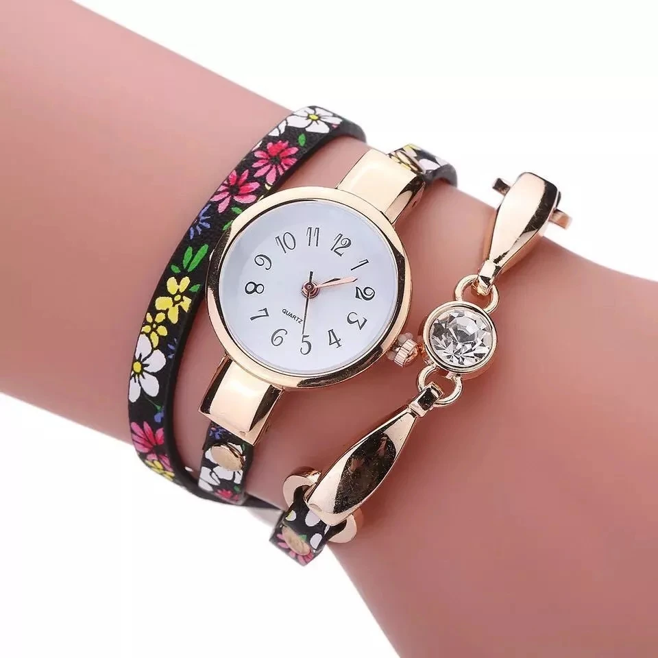 

New twist circle female student bracelet watch Korean fashion belt drills lady circular Watch