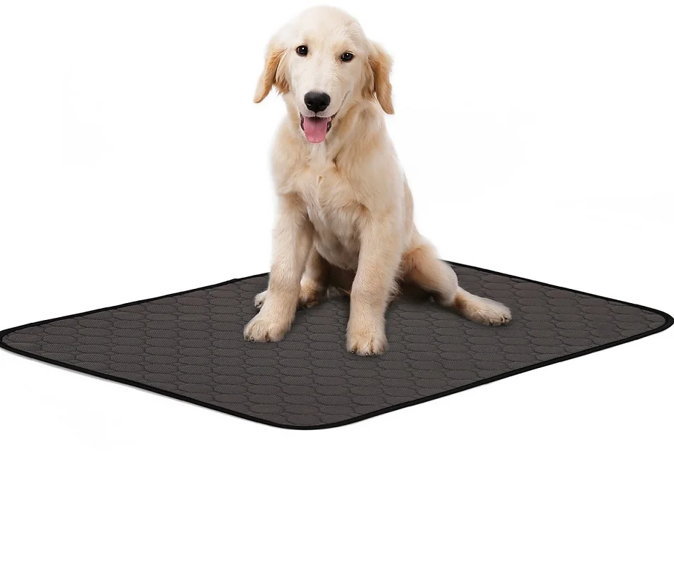 Pet Dogs Absorbent Mat Water Absorbency Diaper Sleeping Bed for Small Dog Reusable Diapers for Dog Urine Puppy Training Pad - Цвет: style 1 Grey