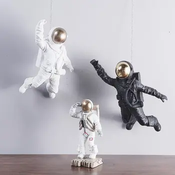

Simulation Pvc Figure Astronaut Spaceman Model Ornaments Dolls Toy Joints Movable Model Decoration Christmas Birthday Gift