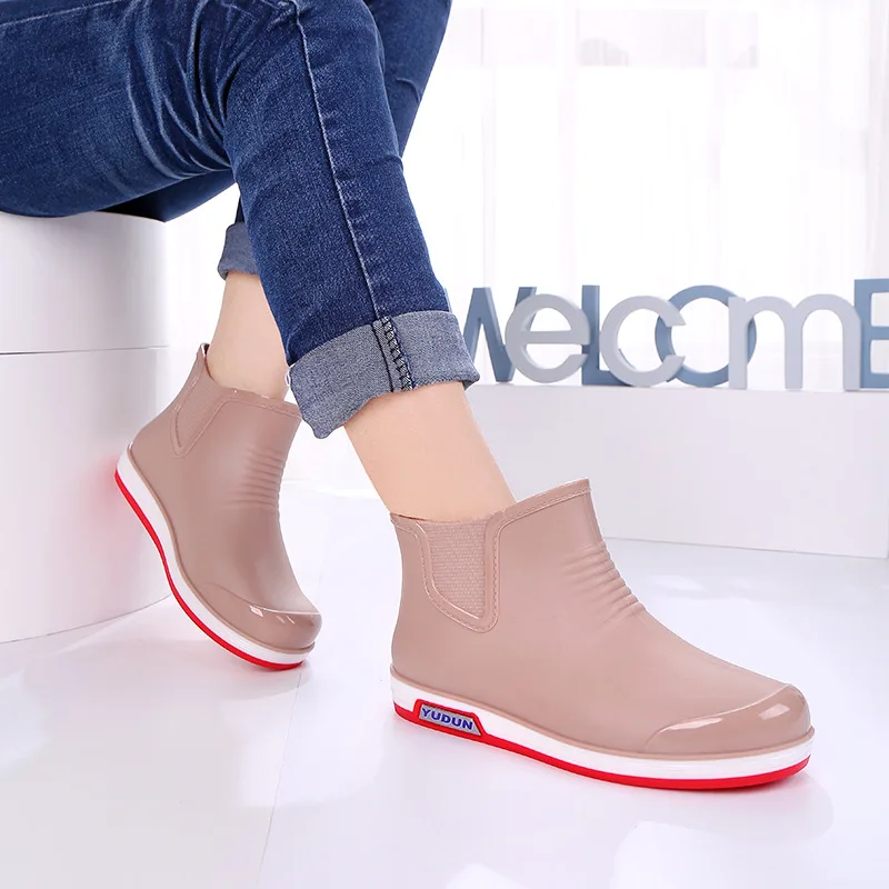 Women Outdoor Fashion Ankle Rain Boots Non-slip Waterproof PVC Shoes Female Platform Water Boots Slip-on Rainboots