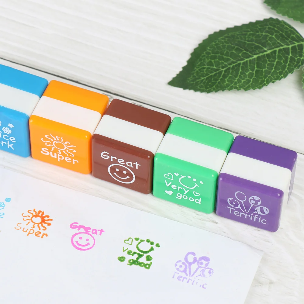 Lot 8 Tampons Enseignant Bois – Motivants & Corrections (Félicitations, Super, Attention…)