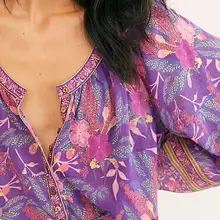 Богемный Вдохновленный фиолетовый цветочный принт блузка женская с длинным рукавом o-образным вырезом повседневные boho пуговицы для блузки свободный крой Топы женские Новинка blusa