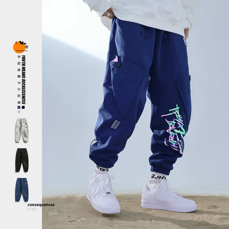 

2020 Winter New Style Plus Velvet Padded Waist Pants Men's Reflective Letters Printed Three-dimensional Pocket Casual Pants Mens