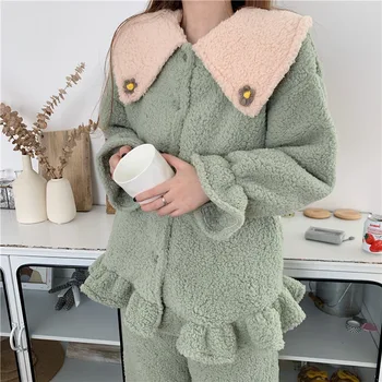 

2020 Fall/winter New Casual Soft Comfortable Lamb Fur Pajamas Home Clothes Loose Two-piece Set Women