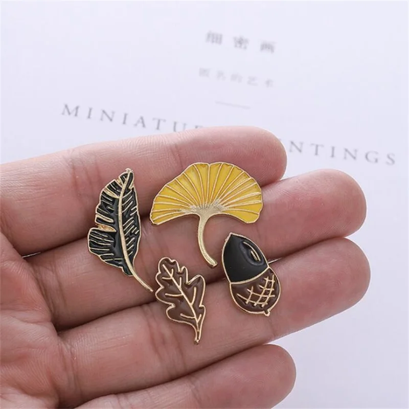 Fashion Tree Leaves Pine cone Enamel Pin Brooches Ginkgo biloba Nature Plant Button Badge backpack Jewelry Gift for Friends | Украшения и