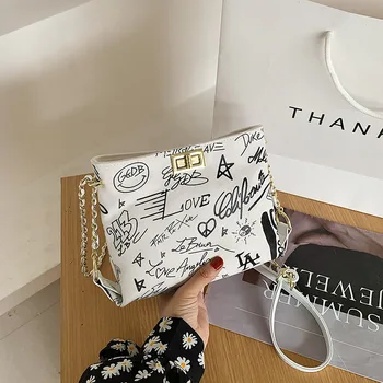 

New Style Korean-Style Fashion Graffiti Chain Bag Women'S Cool Students Cute Versatile Shoulder Canvas Messenger