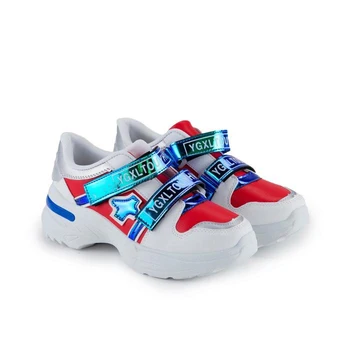 

Sneakers for women, color red