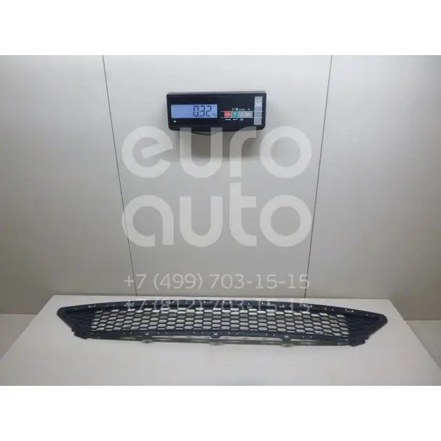 Решетка в бампер центральная, состояние – Б/У,, для Hyundai Tucson 86561D7000 86561D7000