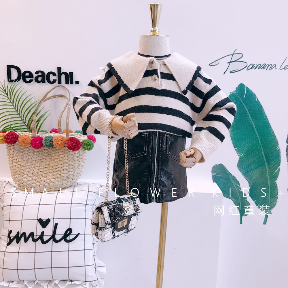 

Foreign children's clothing girls autumn 2019 new lapel striped sweater baby net red navy wind pullover sweater