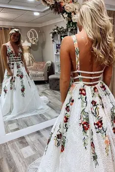 

New White Wedding Dresses A Line Off Shoulder Lace Appliques 3D Floral Flowers Beaded Split Special Occasion Bridal Dresses Wear