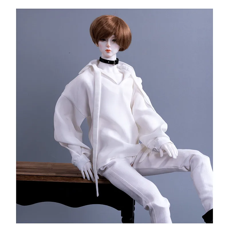 

BJD doll clothes is suitable for 1/3 1/4 Uncle MSD size loose fashion white shirt V-neck shirt doll accessories