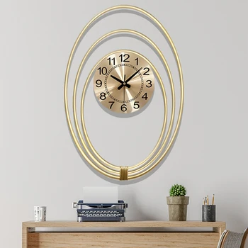 

Modern simple metal wall clock in northern Europe Creative home fashion personality atmosphere decoration art mute clock