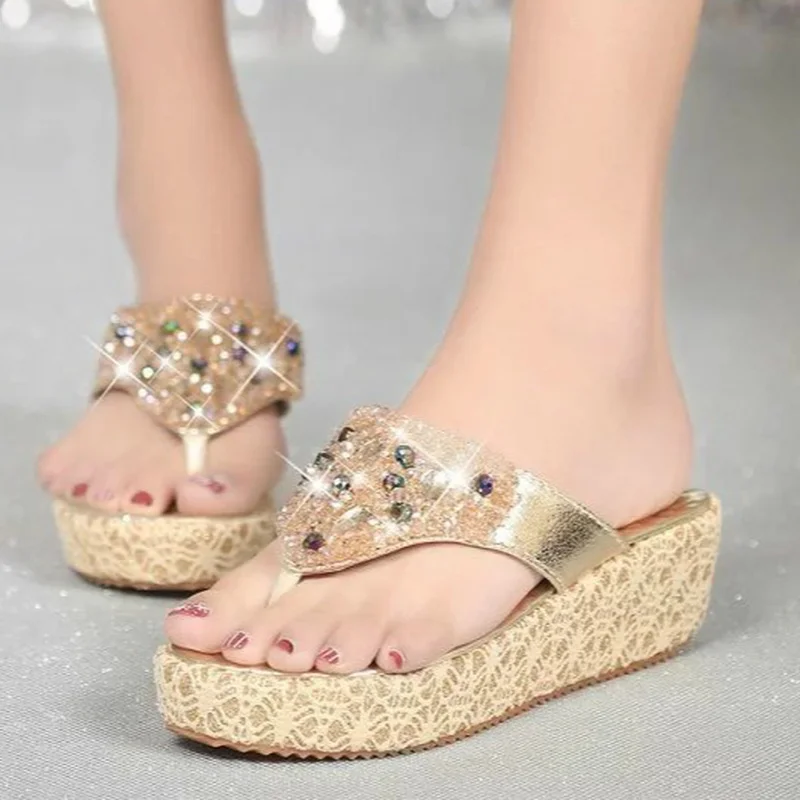 

Luxury Designe Smmer Women Slippers Flip Flops Wedges Med Heels Outdoor Casual Beach Crystal Ladies Slides Zapatos De Mujer