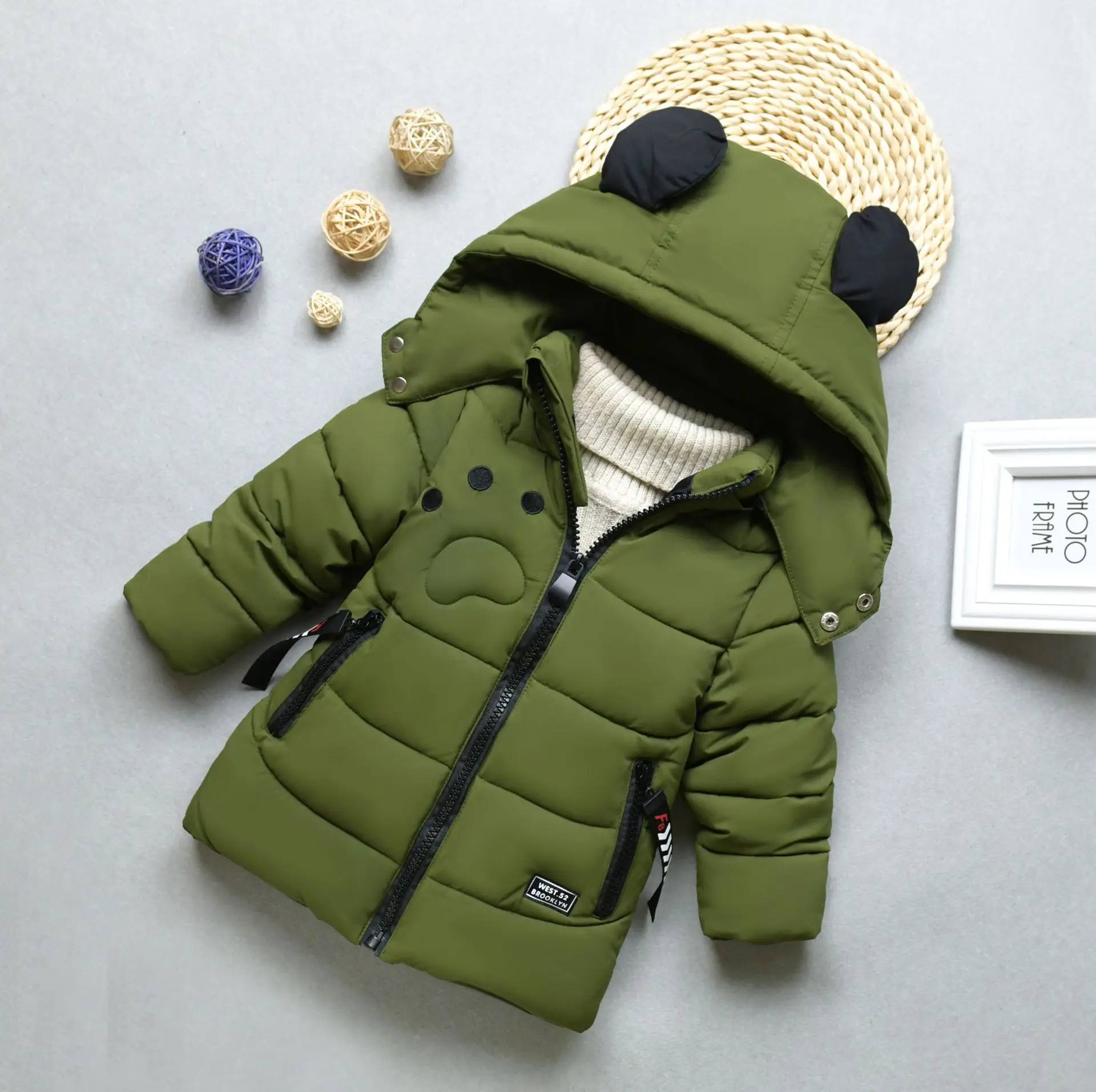 Новая стильная зимняя куртка с хлопковой подкладкой для мальчиков длинная куртка с рисунком для маленьких мальчиков, tong mian fu
