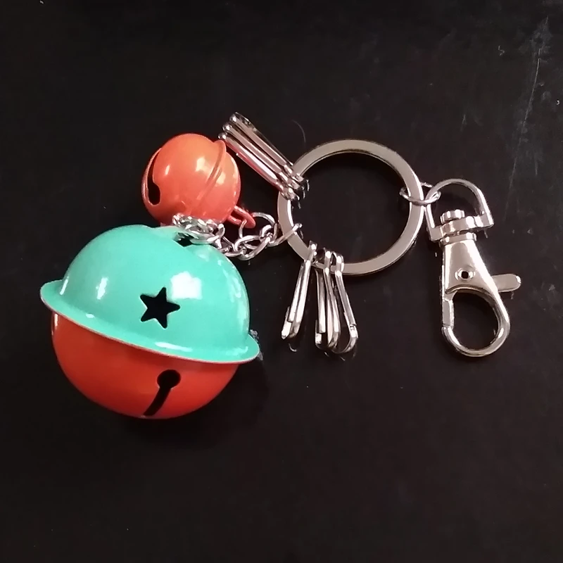 

Wholesale Fashion Cute Metal Bells Key Chain Bag Pendant 4cm Double Color Trinket Keyrings Ornaments Accessories Car Keychain
