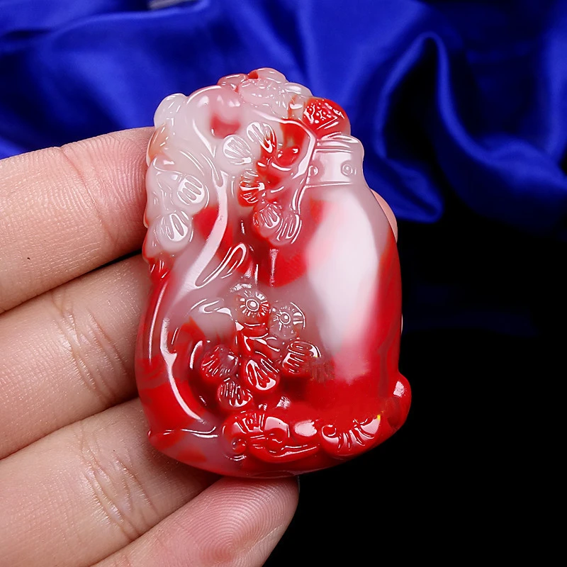 

Natural Chicken Blood Jade Hand Carved Vase Pendant Fashion Boutique Jewelry Men and Women Necklace Gift Accessories