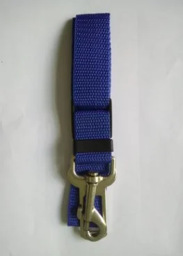 1 Pcs Blue Ремень безопасности для собак и кошек, ремень для домашних животных, Автомобильный подголовник, регулируемый нейлоновый тканевый ремень безопасности для собак - Цвет: 1 Pcs Blue