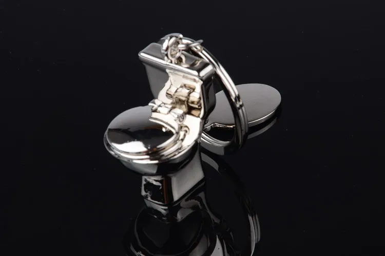Creative Gifts Gold-Tone Metal Chamber Pot Keychain Cool Model Keychain Customizable LOGOG007