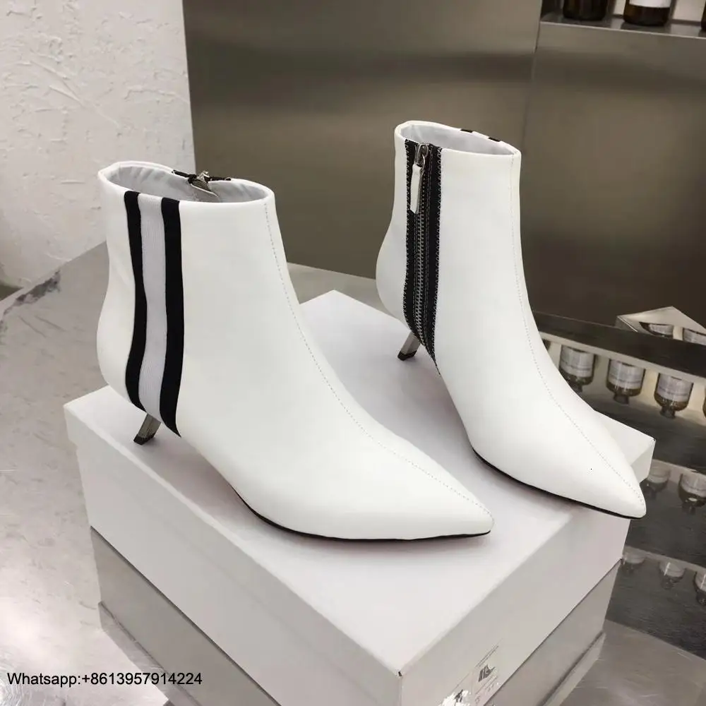

Zipper Shoes Female Botas Scarpe Donna Pointed Toe Chaussures Femme Patent Leather Botas Mujer Med Heel Ladies Boots Stripe