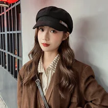 Foux Newsboy Caps Women Four Seasons Casual Adjustable Rope Letter Patch Design Retro Octagonal Baker Boy Painter Baker Boy Hat