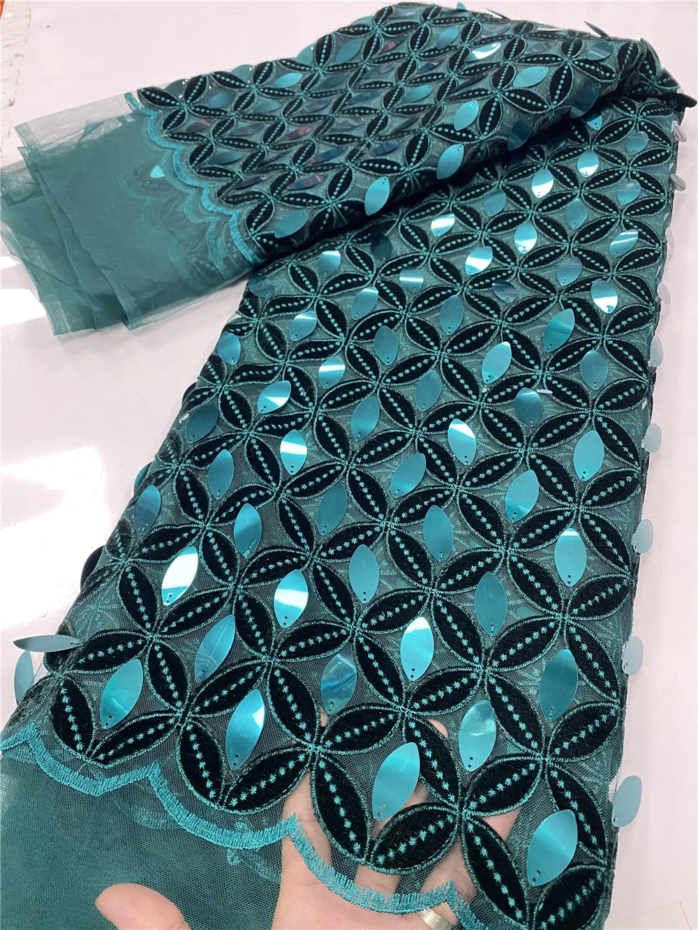 

Gold Velvet Lace Fabric 2020 High Quality Lace Material African French Lace Fabric With Sequins For Nigerian Dress YA3478B-2