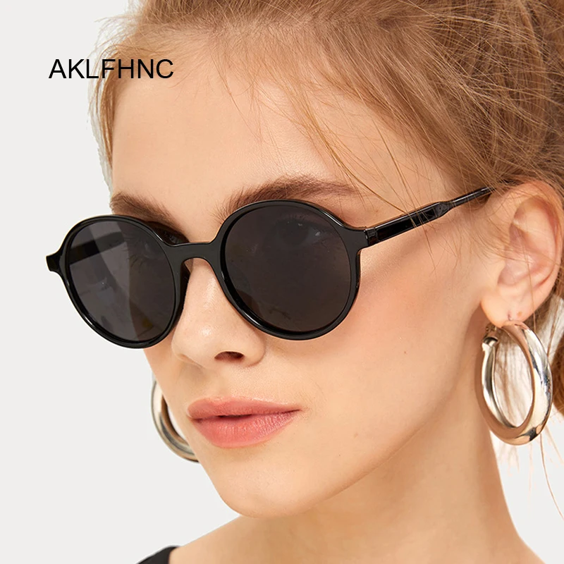 

Round Sunglasses Women High Quality Mirror Vintage Black Sun Glasses Female Brand Designer Oculos De Sol Feminino