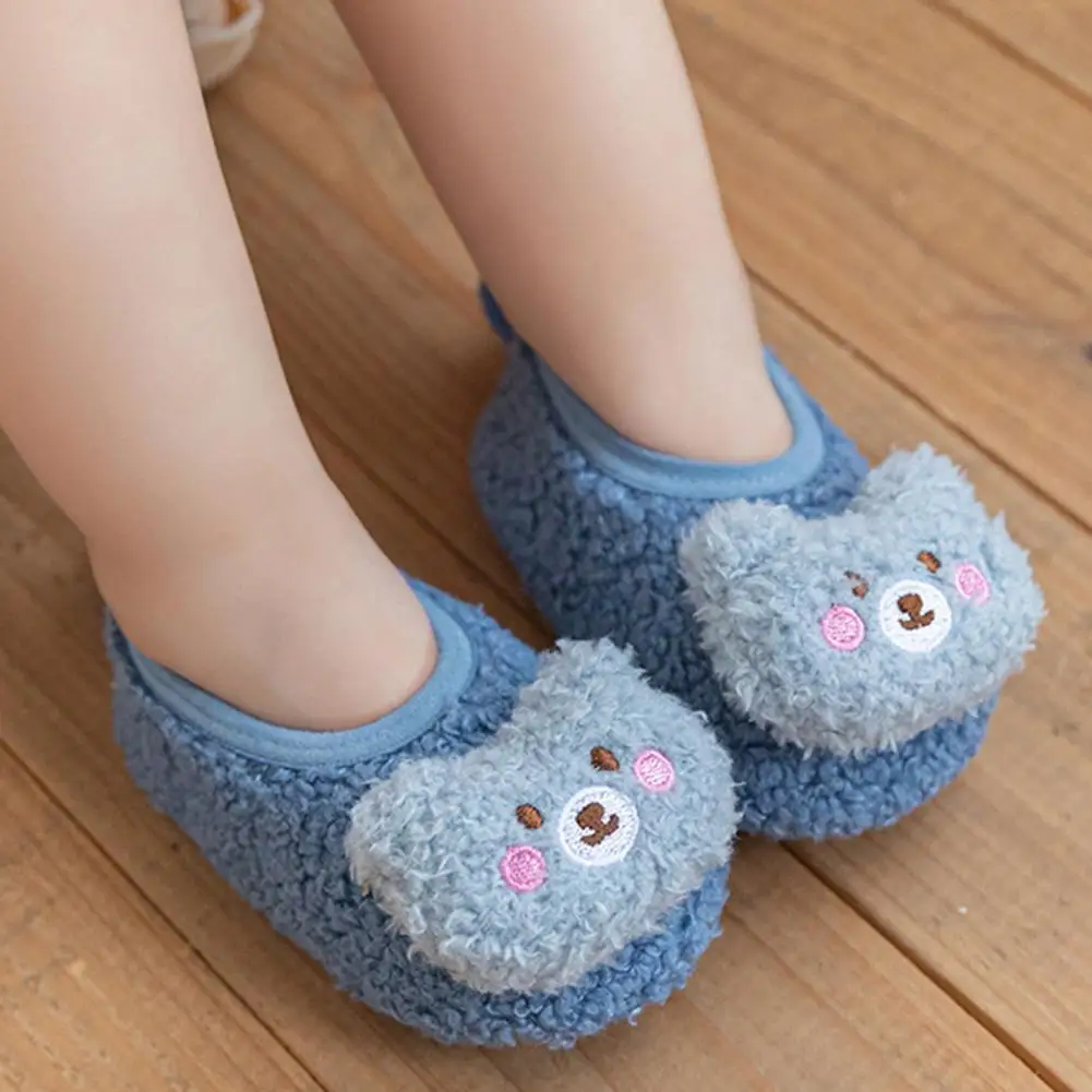 1 Pair Toddler Shoes Excellent Newborn Thickened Crib Shoes Socks Anti-slip Cartoon Pattern Infant Slippers