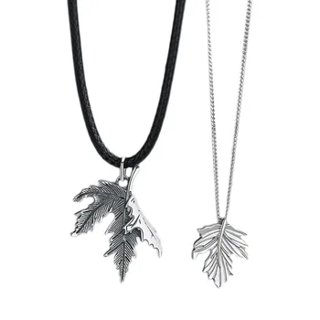 

Creative Maple Leaf Couple Necklace Sterling Silver Fresh Niche Design Thai Silver Clavicle Chain Literary Forest Series Jewelry