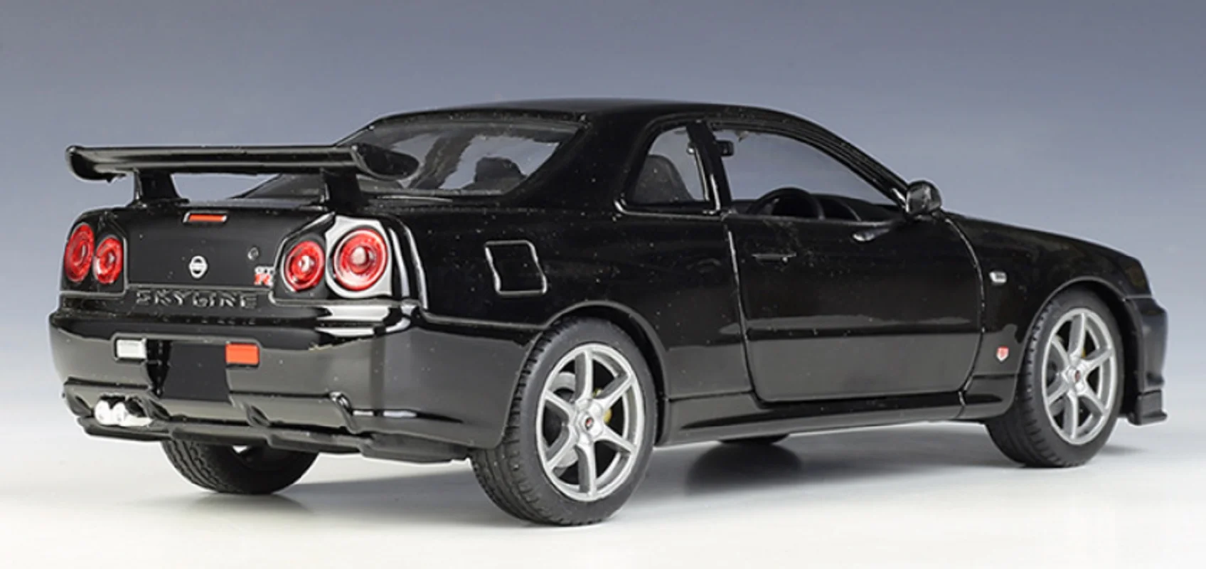 R34 нова. Welly Nissan Skyline. Maisto 1:24 - Nissan 73 pick up + Skyline 34.