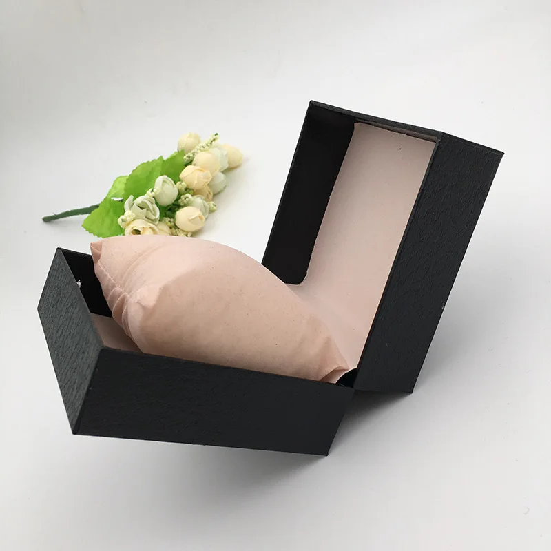 BOX   (7)