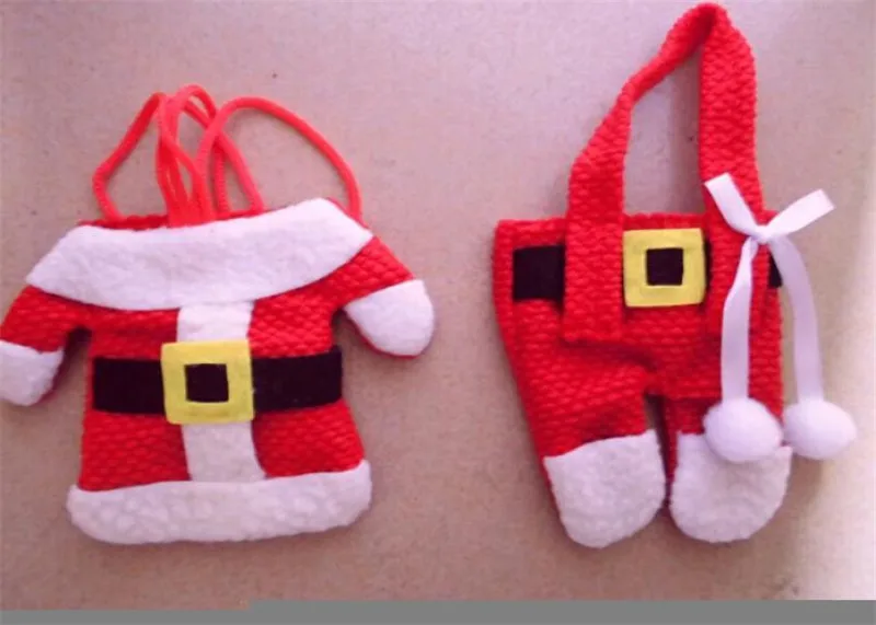 Gift Bags Christmas Gift Bags Velvet Gift Bags Christmas Gift Box Christmas Cutlery Holder 6pcs Christmas Table Decor Silverware Cutlery Tableware Holder Pocket Santa Suit Gift New Year Gift Bag