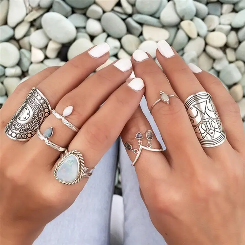 4PCS/Set Carving Tibetan Silver Plated Ring Set For Woman Bohemia Vintage Jewelry Unique Punk Boho Ring Sets