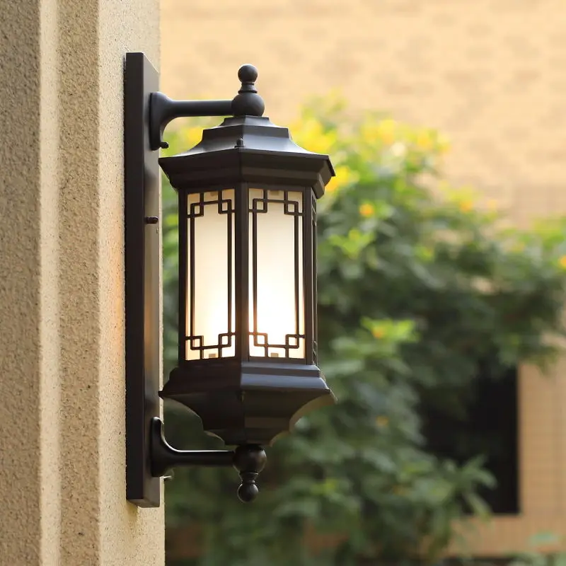 Retro estilo europeo de la pared exterior balcón de la luz de lámpara de  aplique de luz exterior moderno jardín impermeable (WH-HR-70) - China Las  luces de arriba y abajo, LED bañador