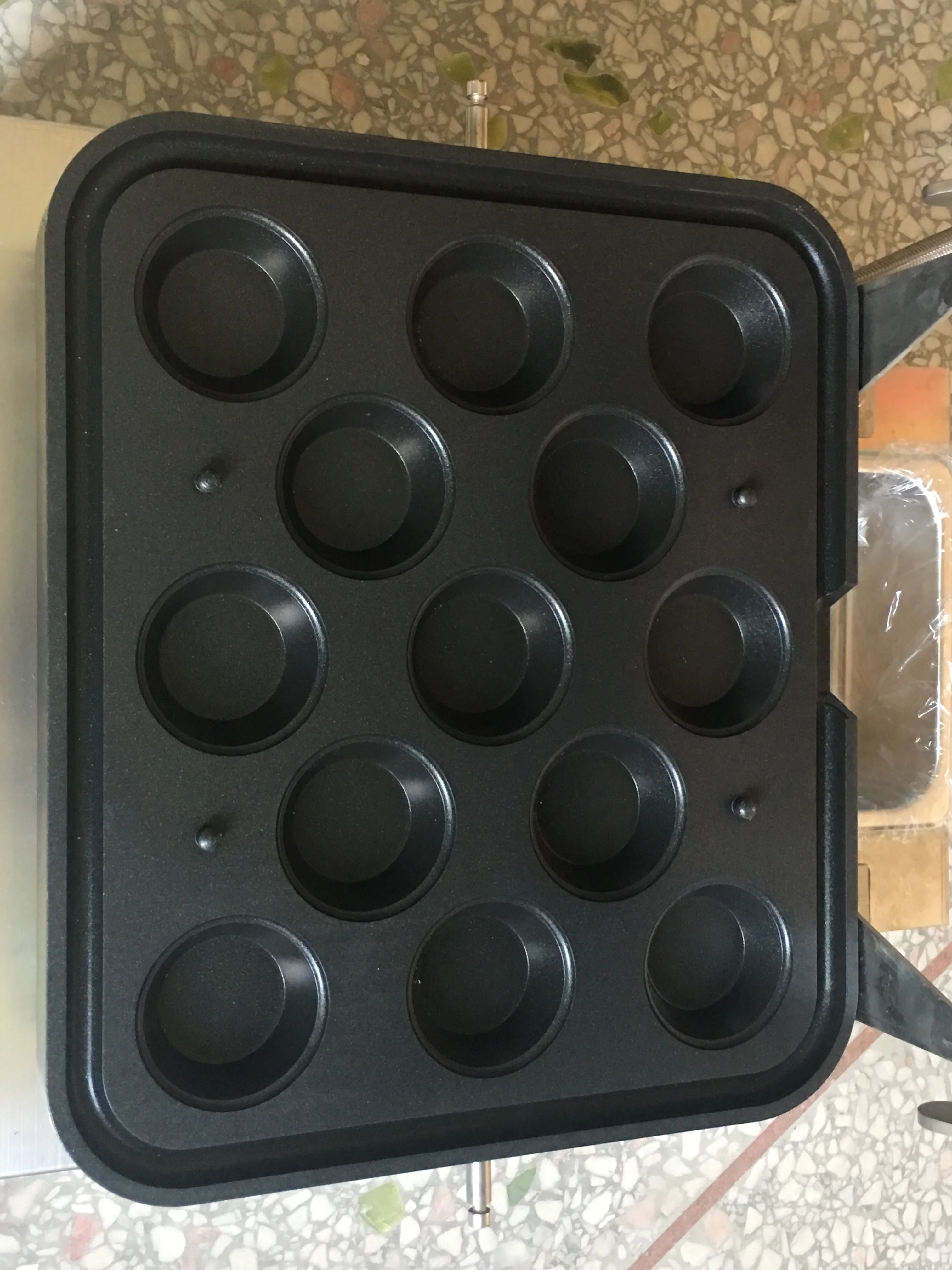 Description Picture 4 of itemTart Machine Non Stick 220V 110V Cheese Tartlet Waffle Maker 13pcs Commercial Egg Tart Shell Machine