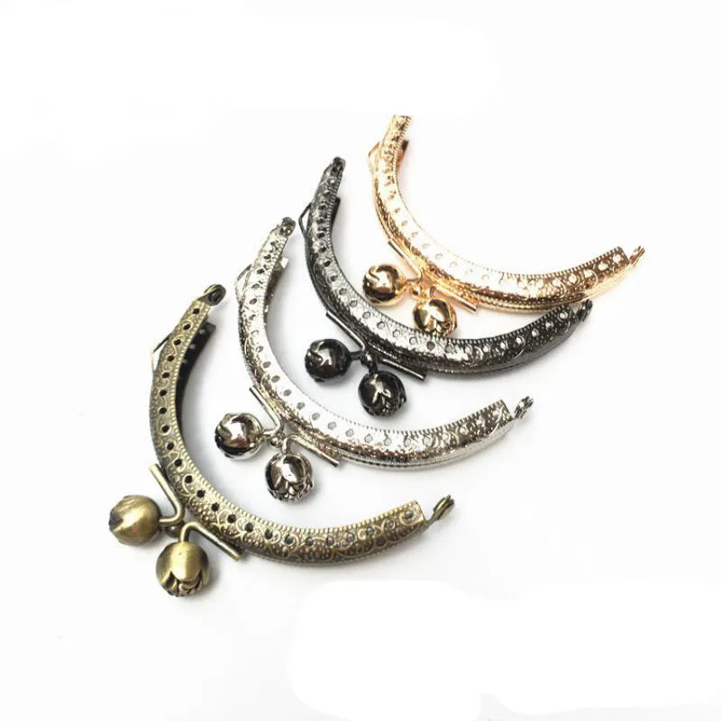 

10pcs 8.5CM Rose flower head Bag Kiss Clasp antique Bronze semicircle Metal Coining Pattern Purse Frame DIY Bag Accessories