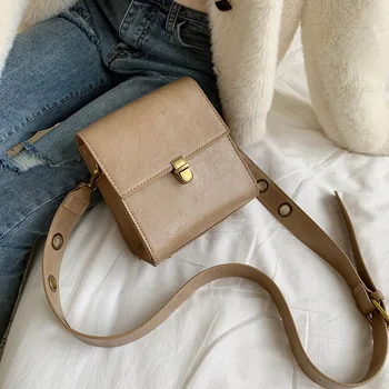 

Solid Color Vintage Leather Crossbody Bags for Women 2019 Small Lock Shoulder Messenger Bag Female Travel Handbags and Purses