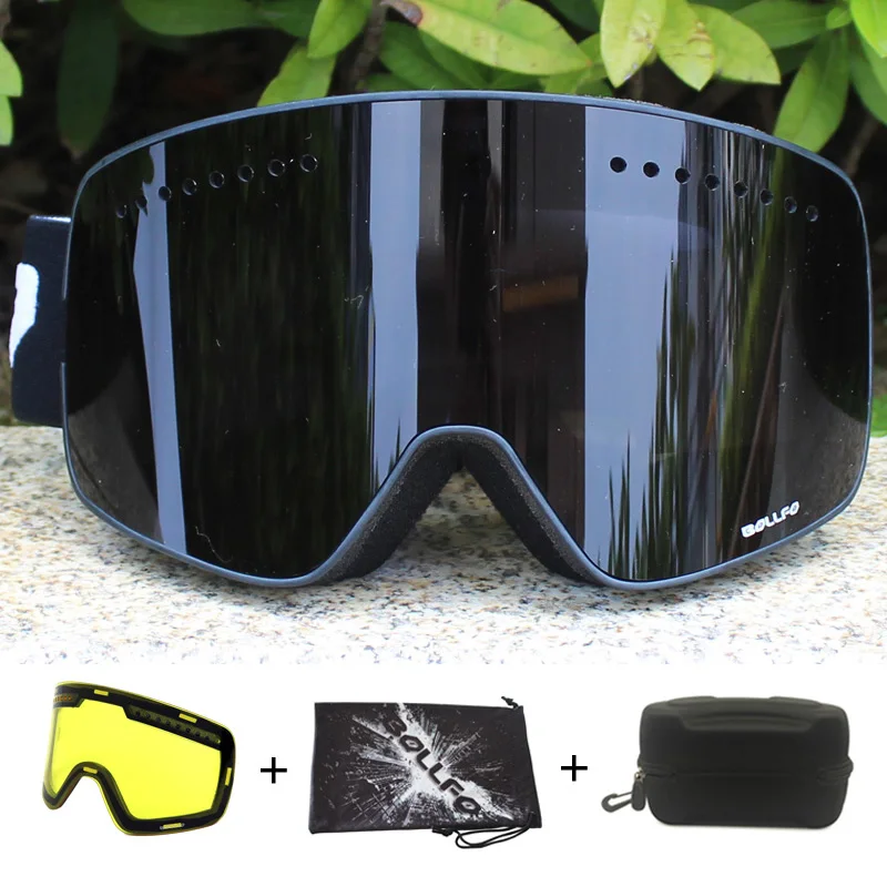 Magnetic Lens Ski Goggles 1