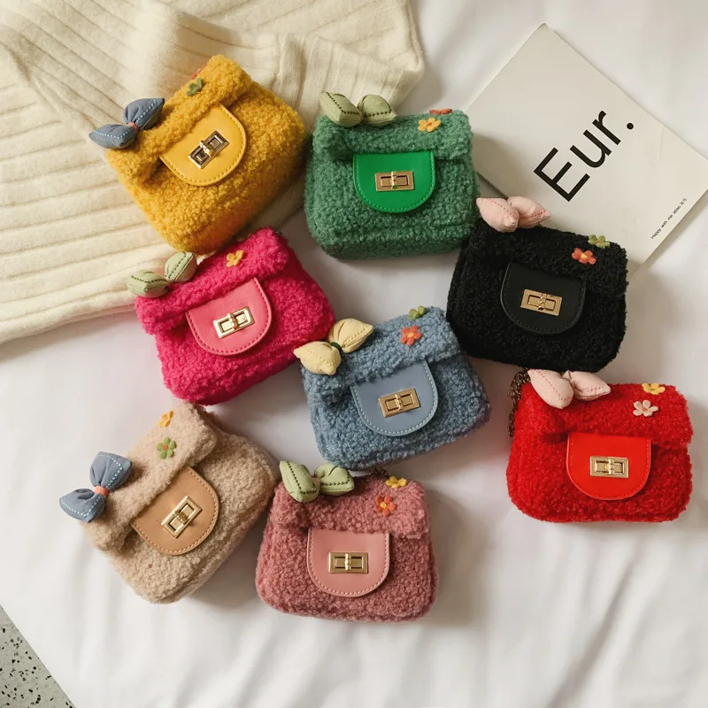 

Korean-style Cute Woolen Children Oblique Bag 2020 chun xin Bow Creative Lock Graceful Baby Trim Package