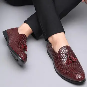 

38~48 Large Tassel Braided Loafers Men Striped Plaid Slip On Dress Shoes Man Fringed Flat Loafer Italian Men Formal Leather Shoe