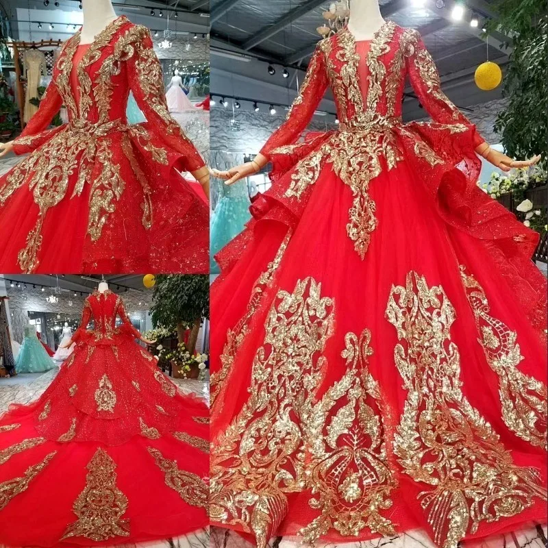 

Hot9 New Summer Spring Vintage Off-the-shoulder Eppliqued Sequined Back With Button Design Ruffles Ball Gown Wedding Dress
