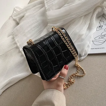 

2020 new retro small square bag advanced texture mini wild small black bag delicate texture chain shoulder messenger female bag