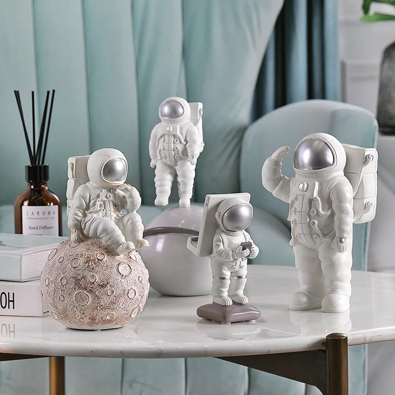 Mordern Resin Space Man Astronaut Figurines Nodic Creative Phone Holder Cosmonaut Statue Sculpture Home Decoration Accessories | Дом и сад