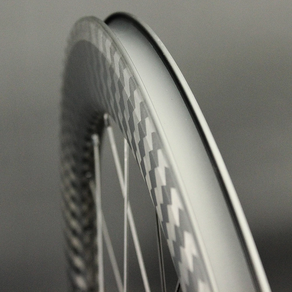Комплект колес для шоссейного велосипеда ELITEWHEELS 700C Aero бескамерный обод DT Swiss 240S Hub